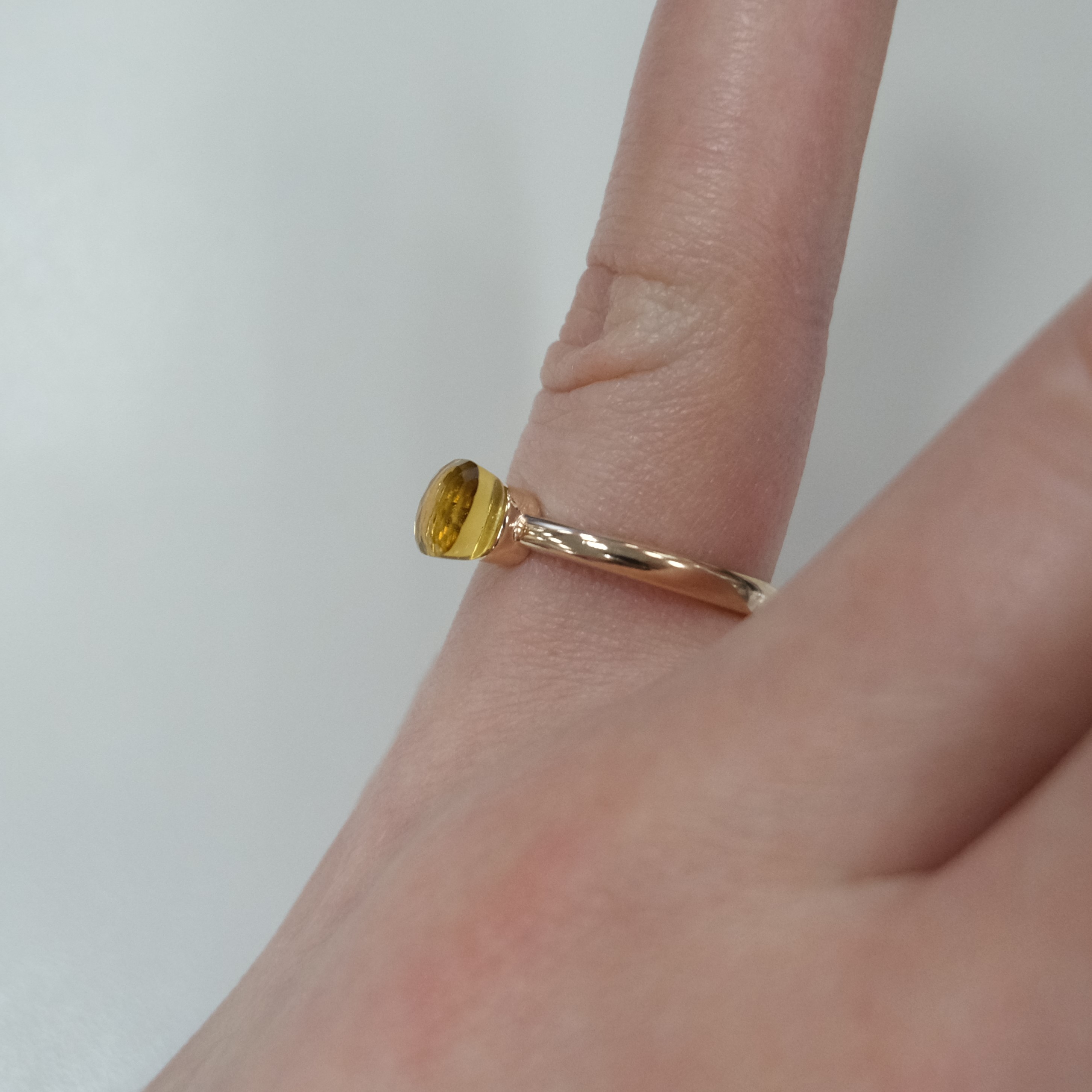 Серебряное кольцо с цитрином